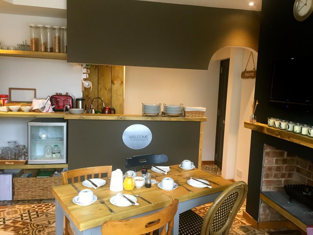 Carolina Guest House Cambridge  Bagian luar foto