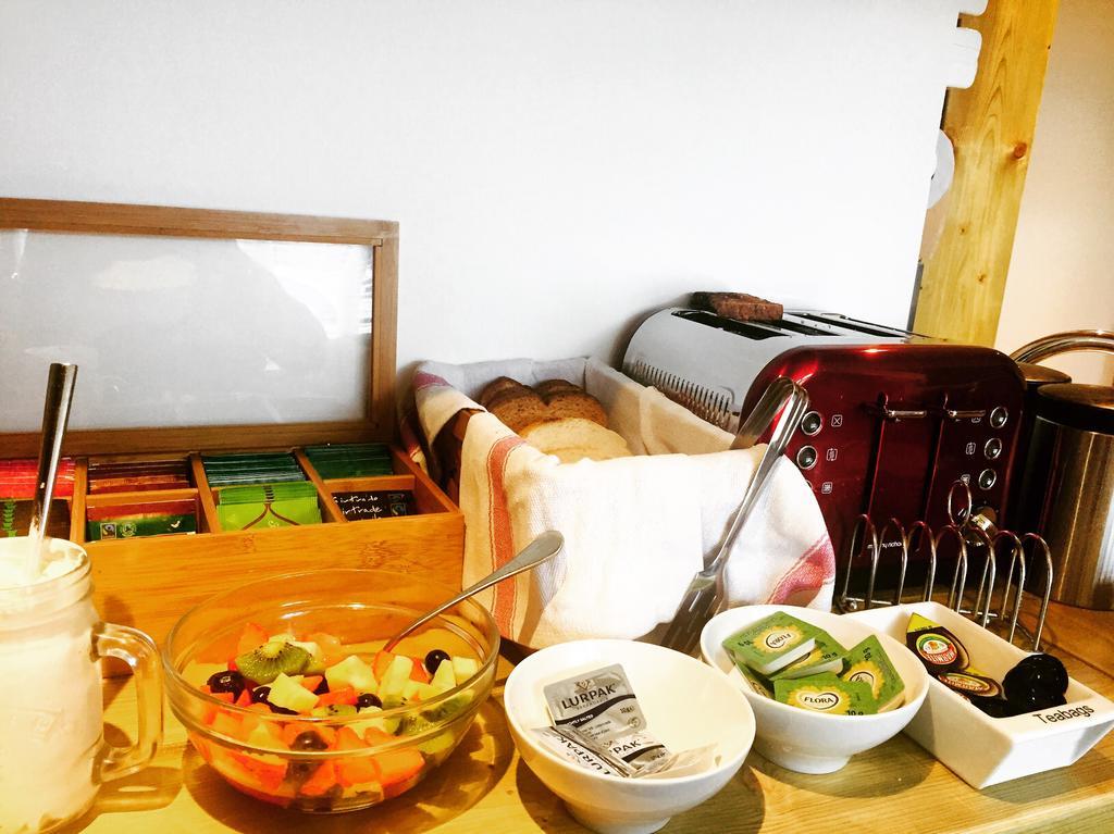Carolina Guest House Cambridge  Bagian luar foto