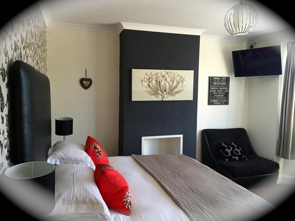 Carolina Guest House Cambridge  Bagian luar foto
